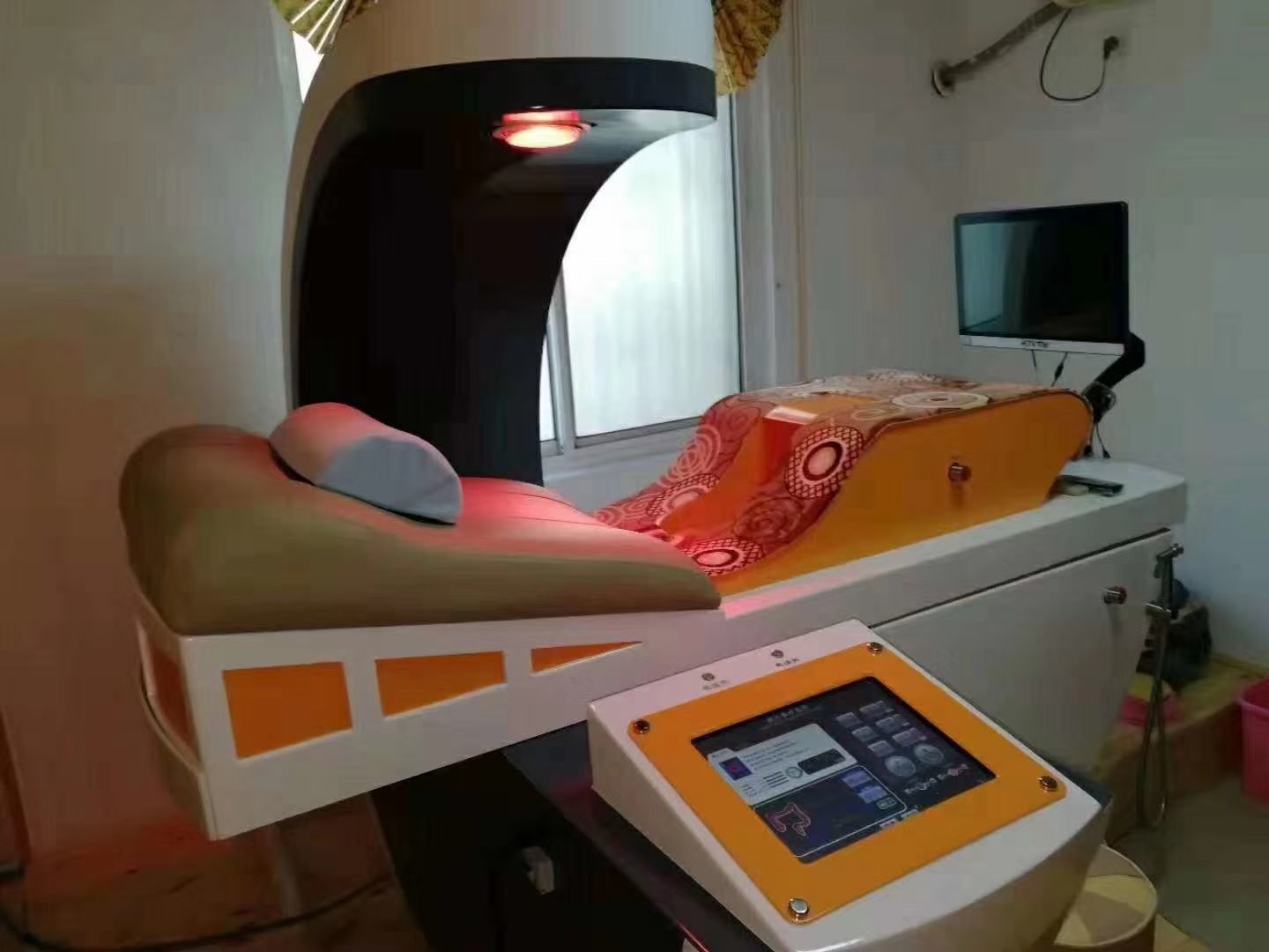 Open system colonic machine in spa setting